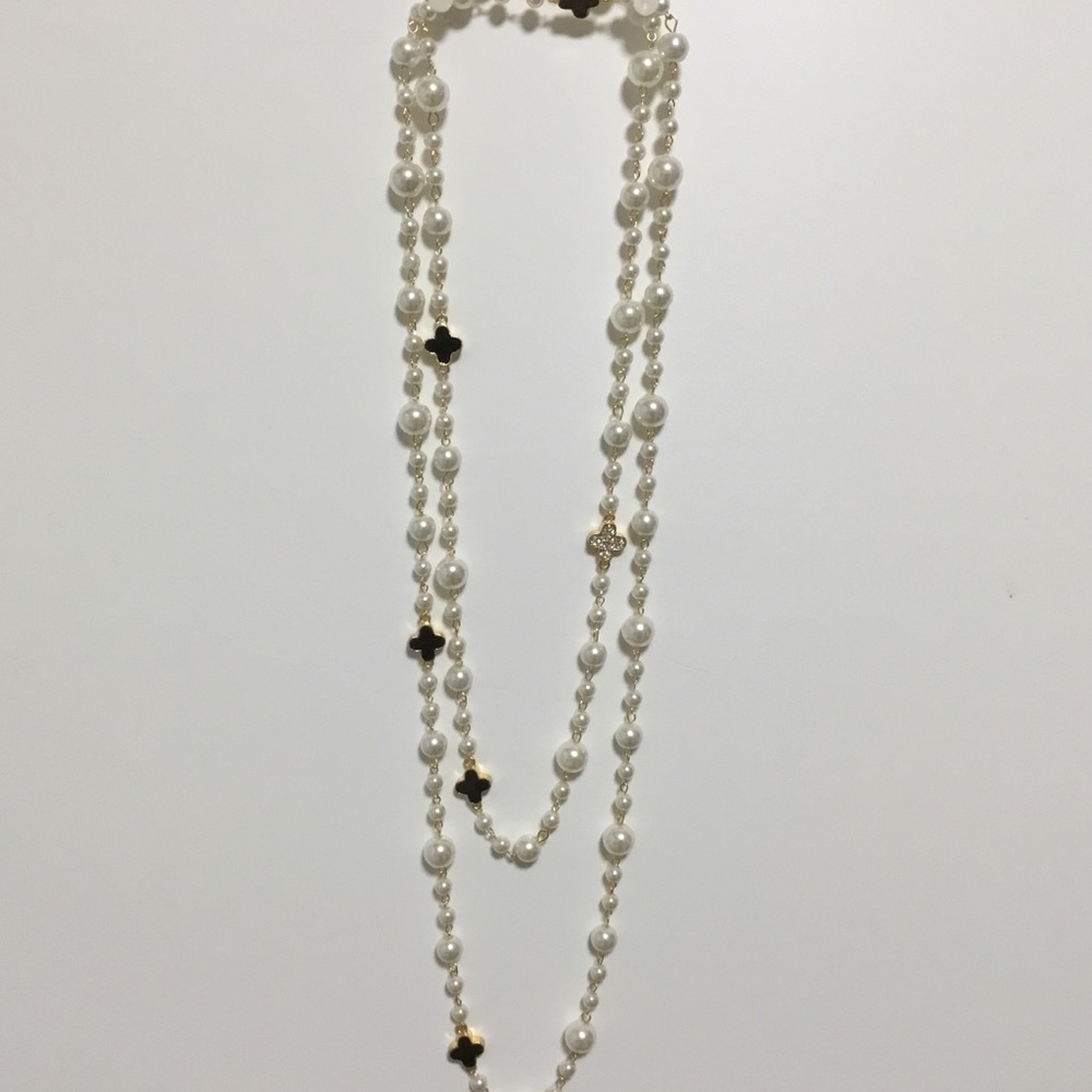 Faux Pearl and Clover Long Necklace